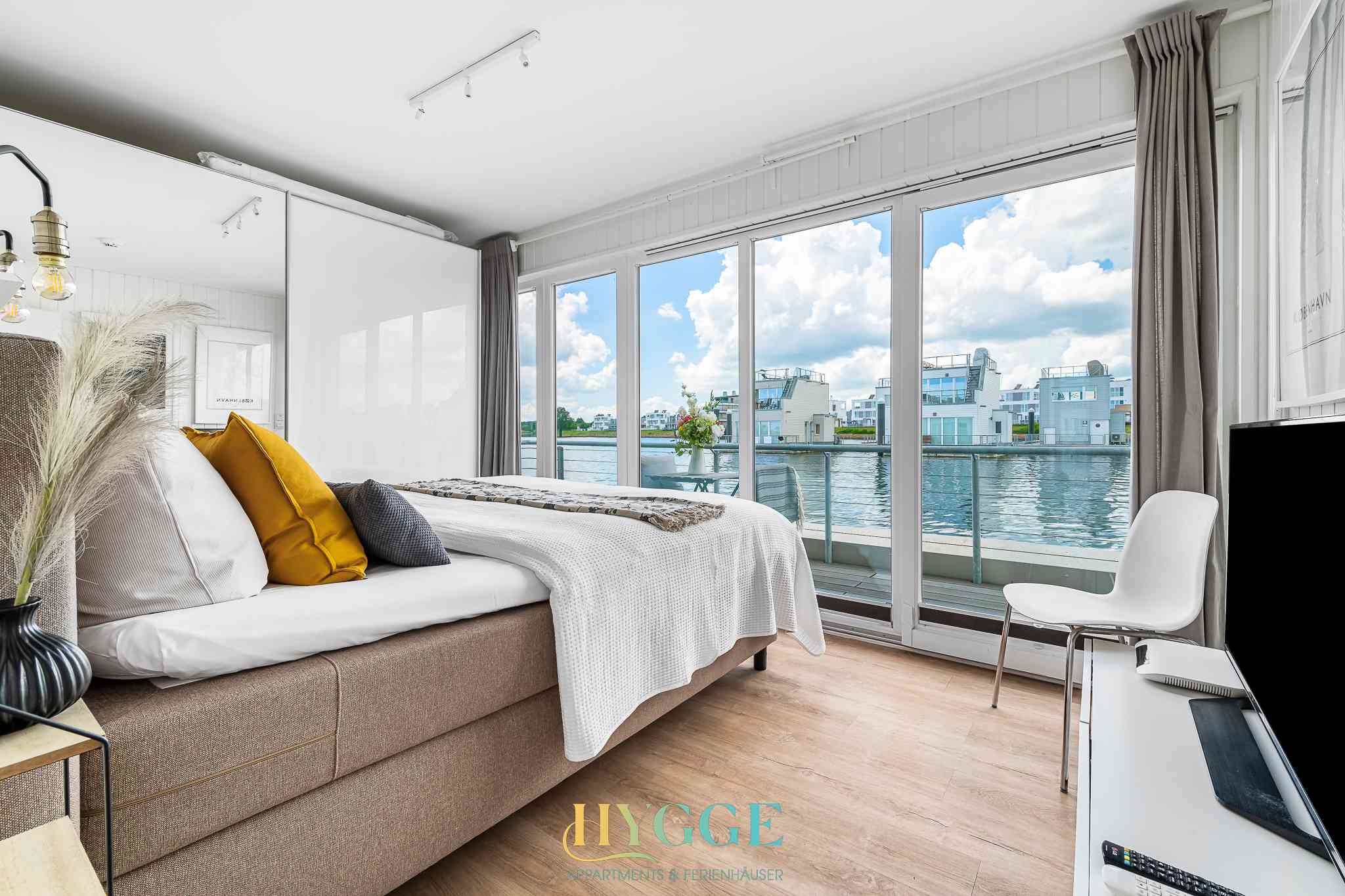 Hausboot Hygge - Thumbnail 3